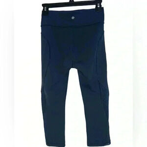 Lululemon Twist & Train Crop 19” Jaded Size 4